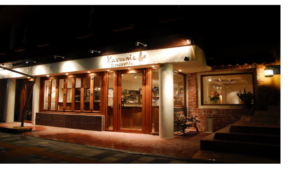 가루이자와 숲속 통닭구이 맛집 ‘카스타니에’ – 숯불에 천천히 구운 통닭의 감동