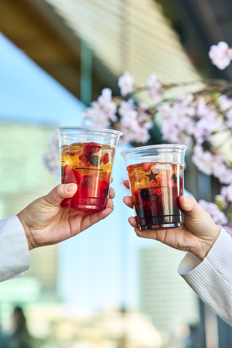 일본 스타벅스 벚꽃 시즌_스타벅스 리저브 도쿄 로스터리 벚꽃 시즌_주간 ROASTERY TOKYO SAKURA Terrace